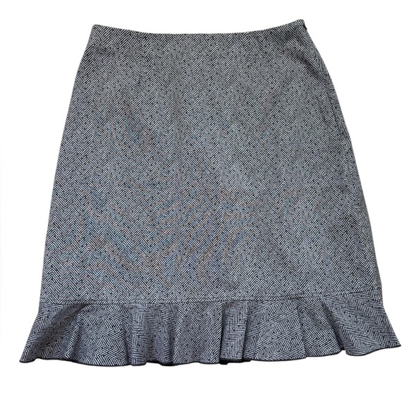 Hanna Andersson Chevron Stripe Gray and Black Ruffled Hem Skirt Size 12 Petite - Picture 1 of 10